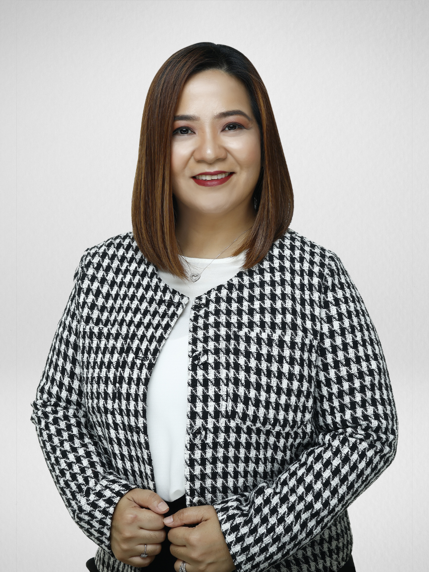 Rachel Marie Pascual-Vizcarra, SVP and Chief Operations Officer of Manulife Philippines